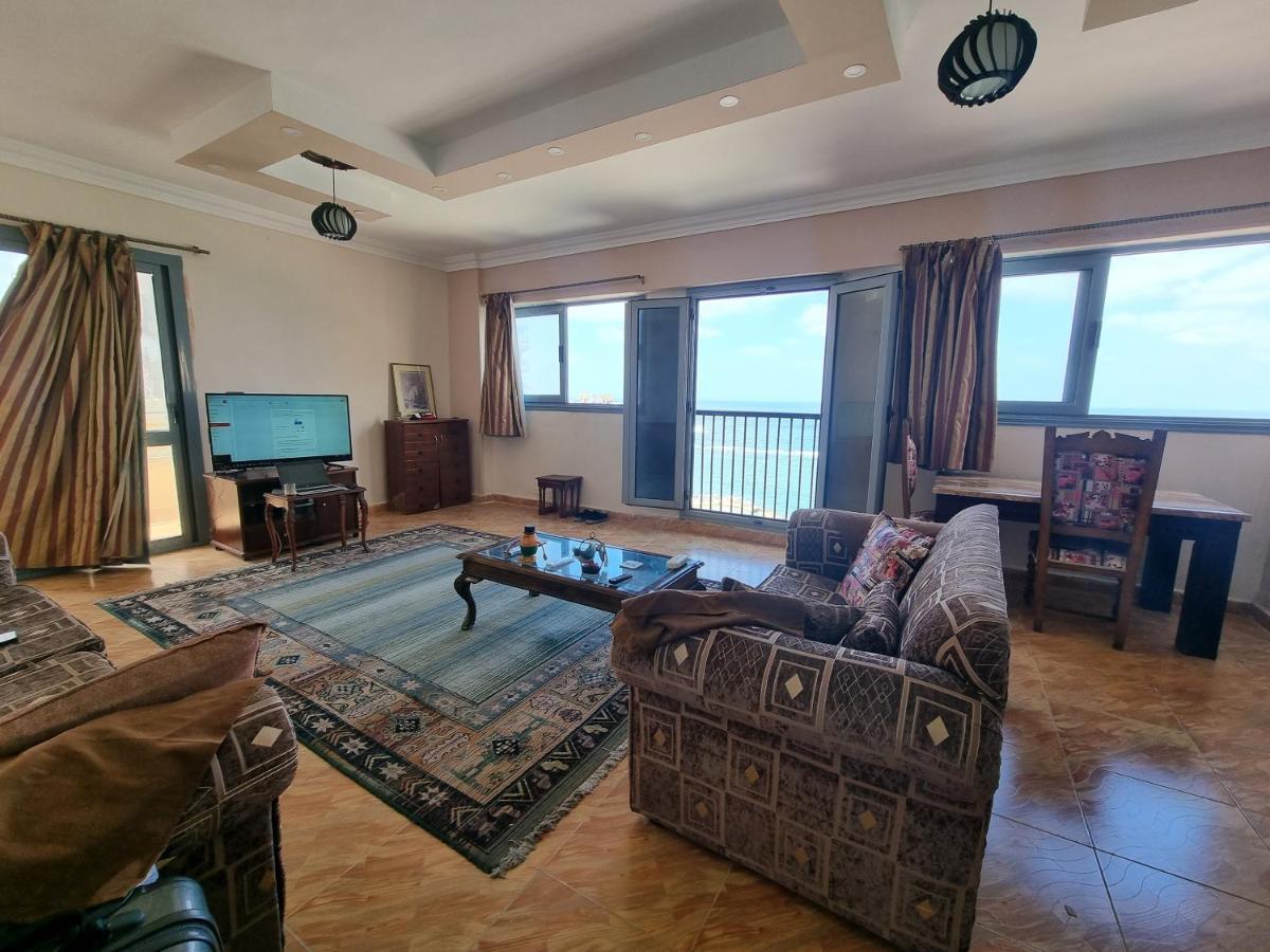 Panoramic Sea View Zamzm Flat Miami Family شقة فندقية زمزم بانورما بشاطئ ميامي - الاسكندرية صف اول مباشر علي بحر - عائلات فقط 알렉산드리아 외부 사진