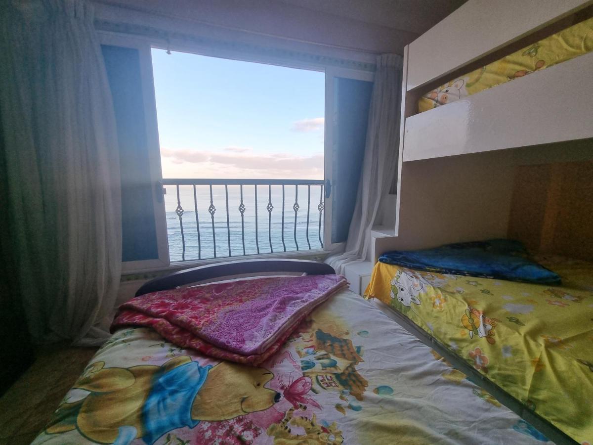 Panoramic Sea View Zamzm Flat Miami Family شقة فندقية زمزم بانورما بشاطئ ميامي - الاسكندرية صف اول مباشر علي بحر - عائلات فقط 알렉산드리아 외부 사진