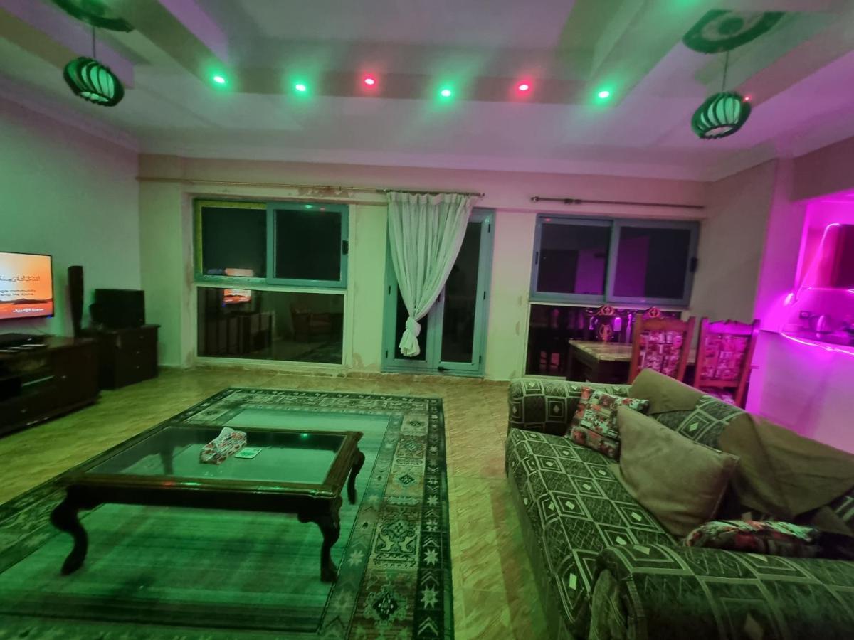 Panoramic Sea View Zamzm Flat Miami Family شقة فندقية زمزم بانورما بشاطئ ميامي - الاسكندرية صف اول مباشر علي بحر - عائلات فقط 알렉산드리아 외부 사진
