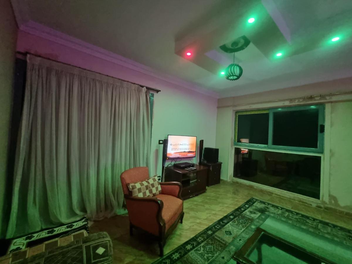 Panoramic Sea View Zamzm Flat Miami Family شقة فندقية زمزم بانورما بشاطئ ميامي - الاسكندرية صف اول مباشر علي بحر - عائلات فقط 알렉산드리아 외부 사진